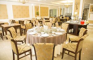 City Bay Palace Hotel