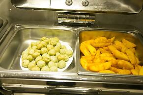 City Bay Palace Hotel