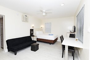 Caribbean Resort Suites