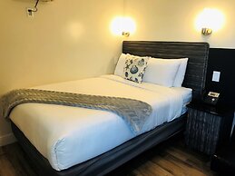 Caribbean Resort Suites