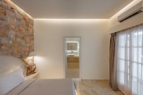 Loukas & Emma Eco Houses