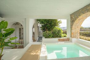 Loukas & Emma Eco Houses