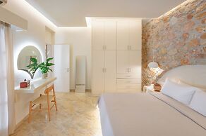 Loukas & Emma Eco Houses