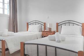 Loukas & Emma Eco Houses