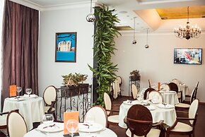 Ost West Club