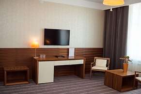 Ost West Club