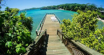 Media Luna Resort & Spa