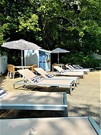 The Seagrove Suites & Guest Rooms