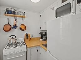 The Seagrove Suites & Guest Rooms