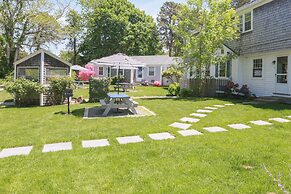 The Seagrove Suites & Guest Rooms