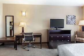 Best Western Plus Peace River Hotel & Suites