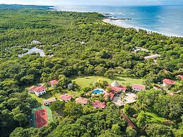 Guacamaya Lodge