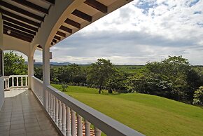 Guacamaya Lodge