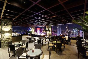 City Garden GRAND Hotel