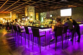 City Garden GRAND Hotel