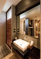 Villa Thalanena By The Beach