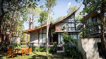 Villa Thalanena By The Beach