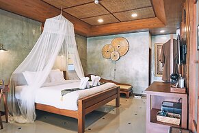 Buri Gallery House & Resort