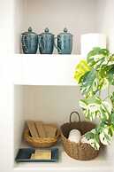 Buri Gallery House & Resort