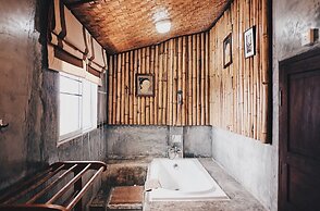 Buri Gallery House & Resort