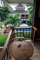 Buri Gallery House & Resort