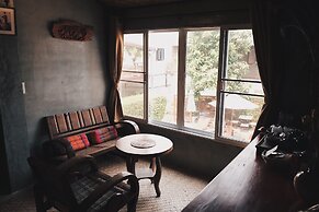 Buri Gallery House & Resort