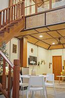 Buri Gallery House & Resort