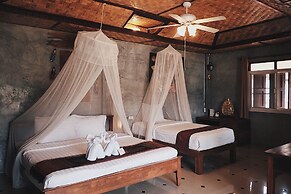 Buri Gallery House & Resort