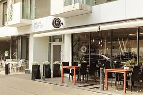 Aparthotel Invite