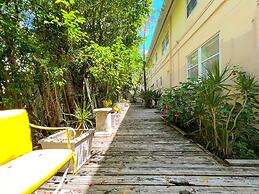 La Casa A North Beach Village Resort Hotel