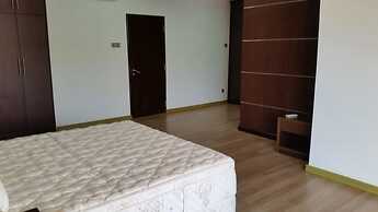 KK Marina Court Resort Vacation Condos