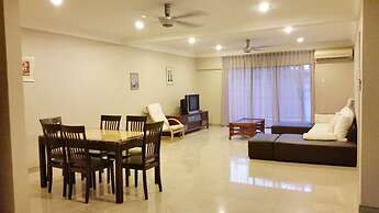 KK Marina Court Resort Vacation Condos