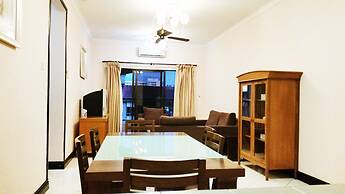 KK Marina Court Resort Vacation Condos