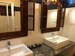 Wunderbar Beach Hotel