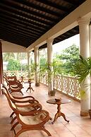 Wunderbar Beach Hotel