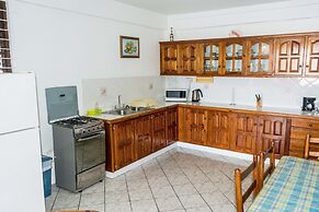Cleopatra Villas