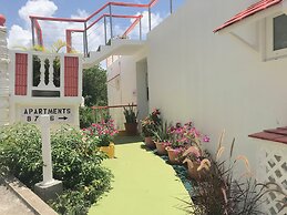 Cleopatra Villas