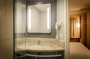 ibis Porto Alegre Assis Brasil