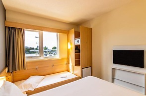 ibis Porto Alegre Assis Brasil
