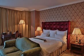 The Residence Suite Hotel