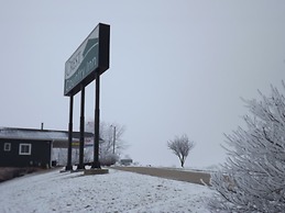 Crest Country Inn