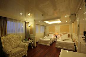 Signature Halong Cruise