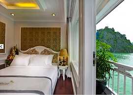 Signature Halong Cruise