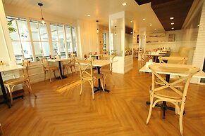 At Residence Suvarnabhumi Hotel