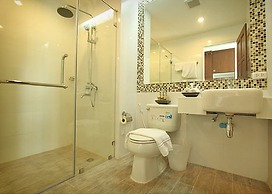 At Residence Suvarnabhumi Hotel