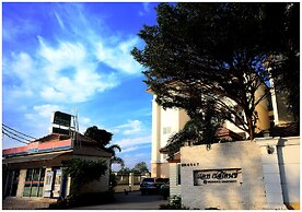 At Residence Suvarnabhumi Hotel