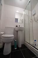 London Queens Apartments