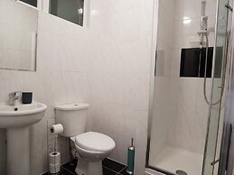 London Queens Apartments