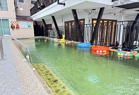 Collection O Bupamontra Chiangmai