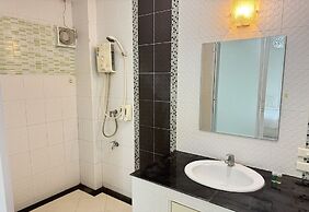 Collection O Bupamontra Chiangmai